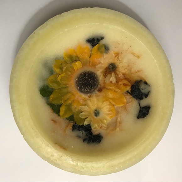 HABERSHAM CANDLE CO Wax Pottery Vessel/Bowl Candle - Picture 2 of 13